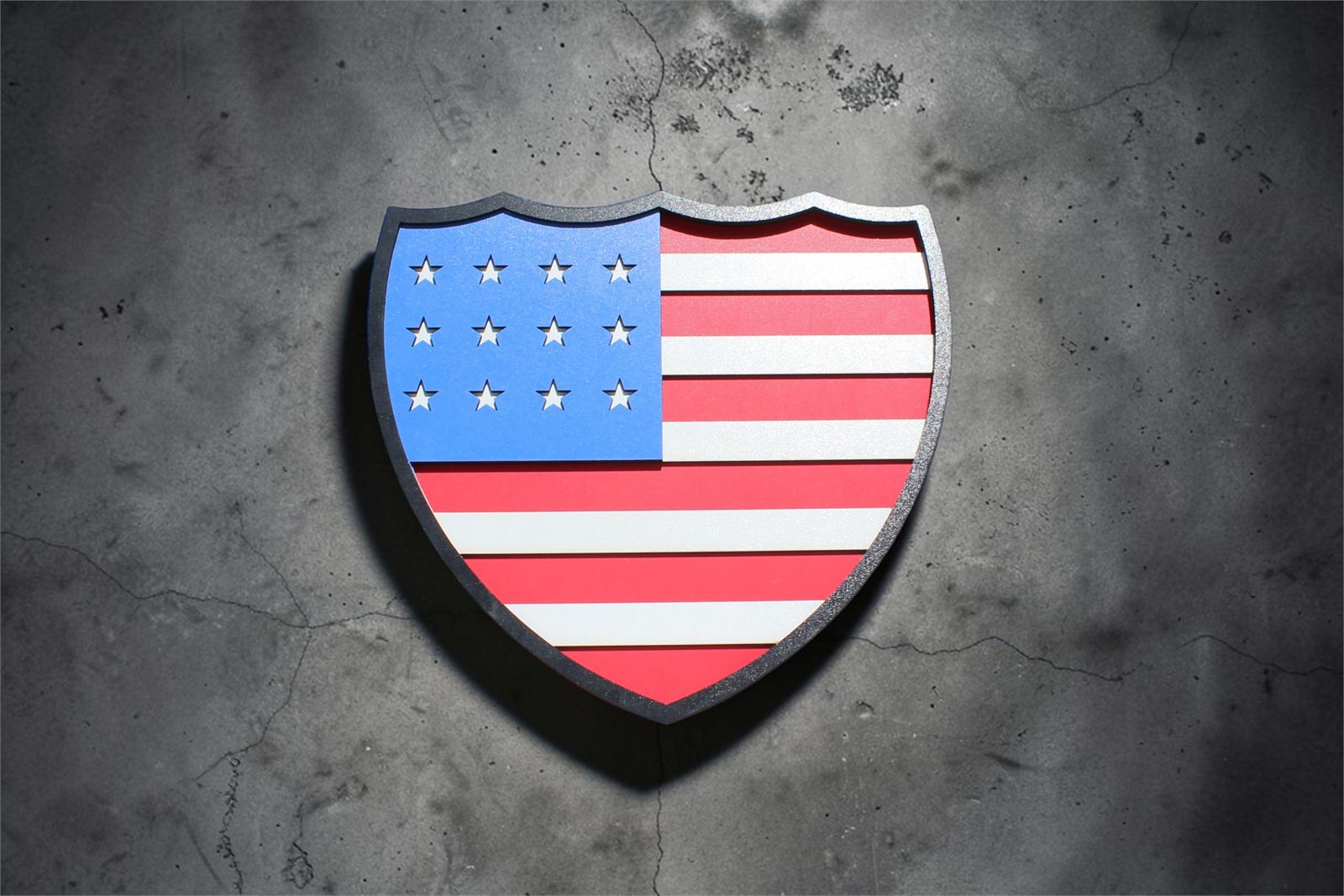 AMERICAN FLAG SHIELD View 8
