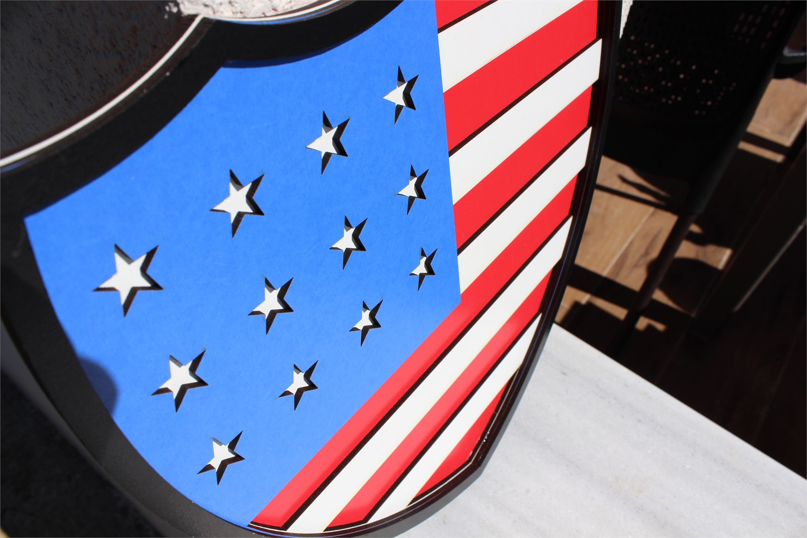AMERICAN FLAG SHIELD View 12