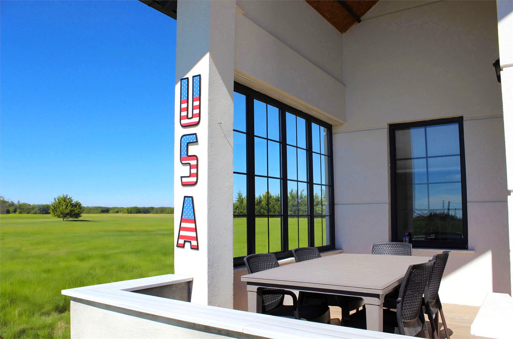 STARS & STRIPES USA View 18