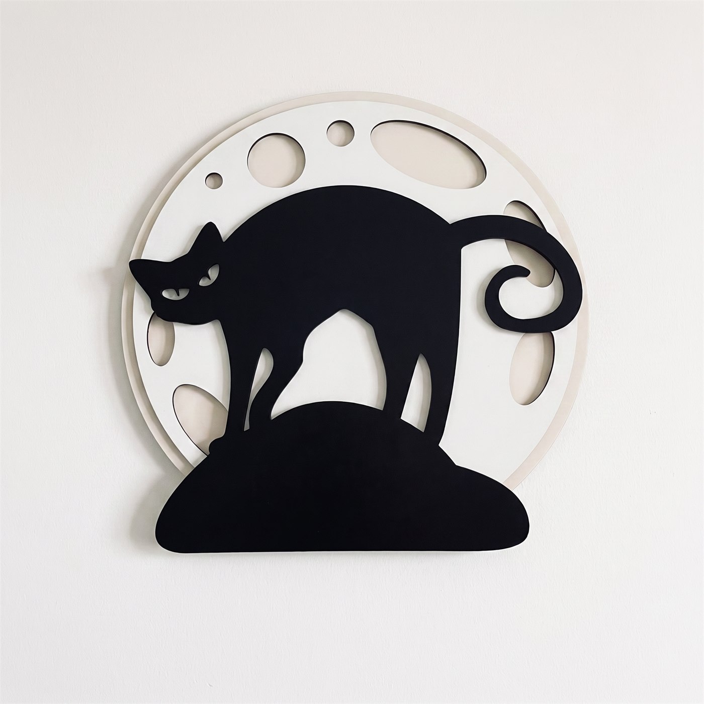 MOONLIGHT BLACK CAT View 1