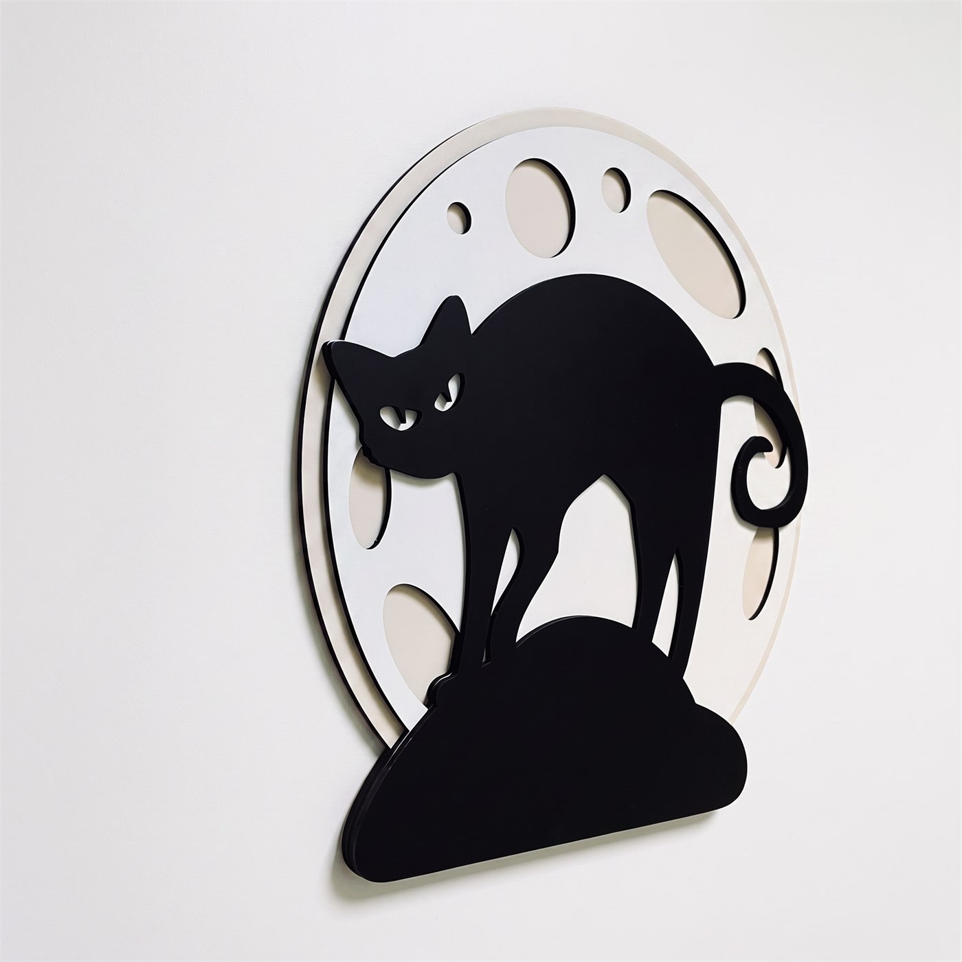 MOONLIGHT BLACK CAT View 3