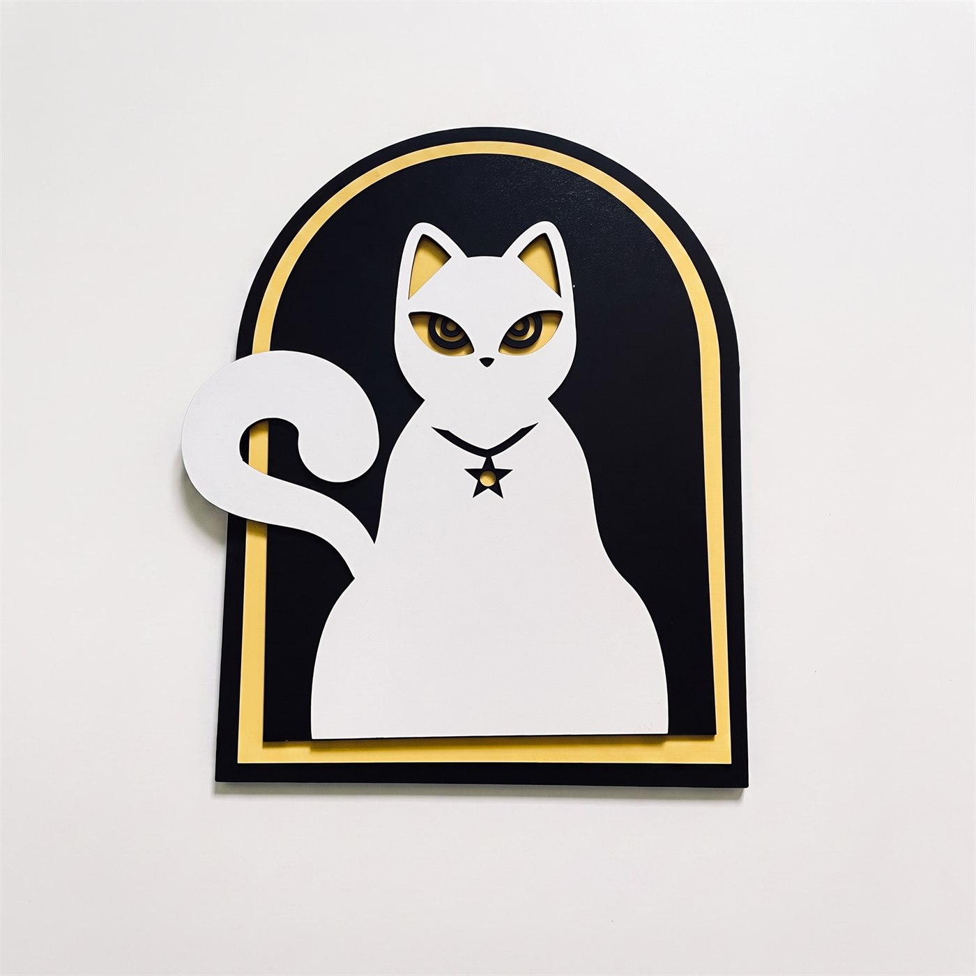 MYSTIC WHITE CAT View 1