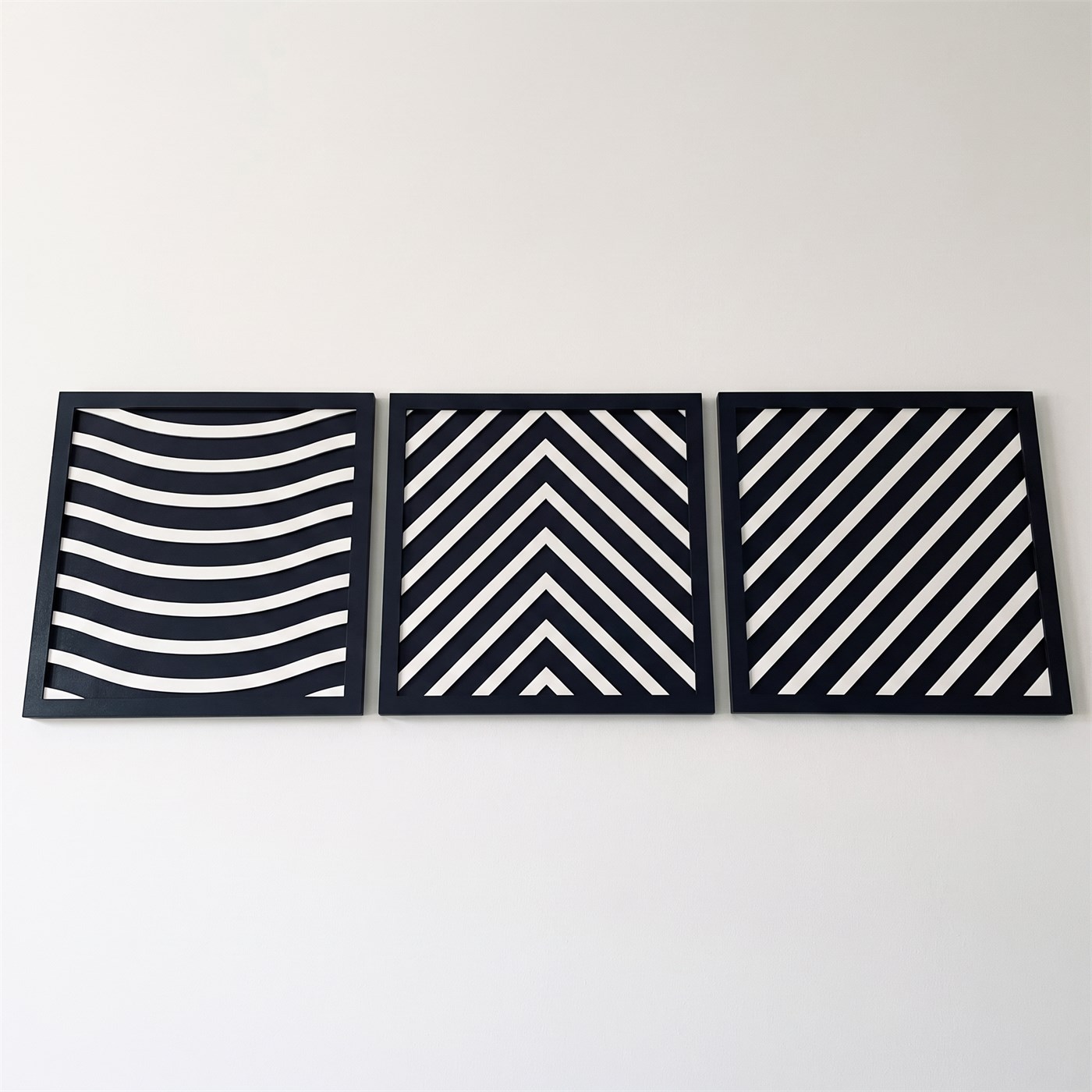 GEOMETRIC LINES TRIO View 2