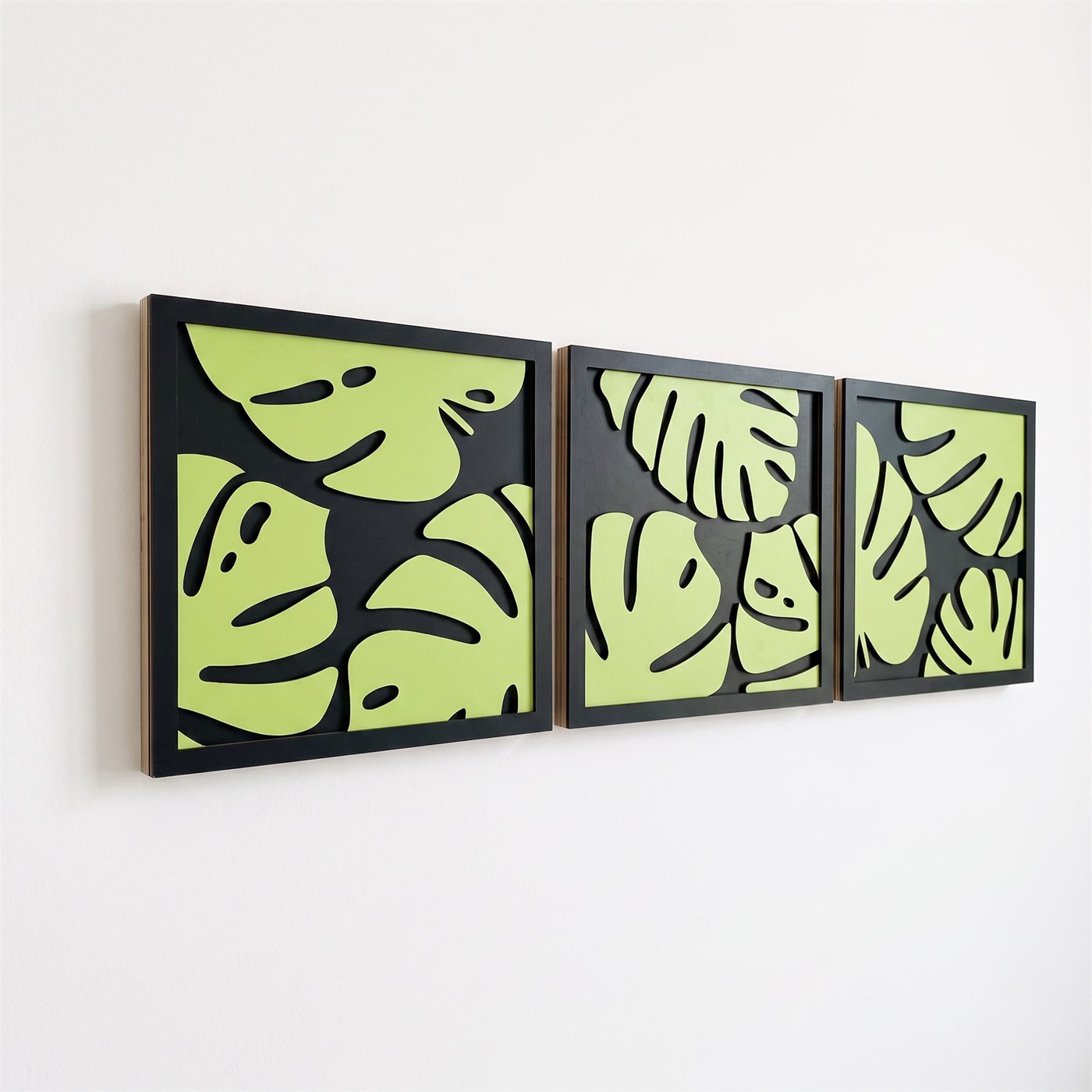 MONSTERA LEAVES TRIO View 3