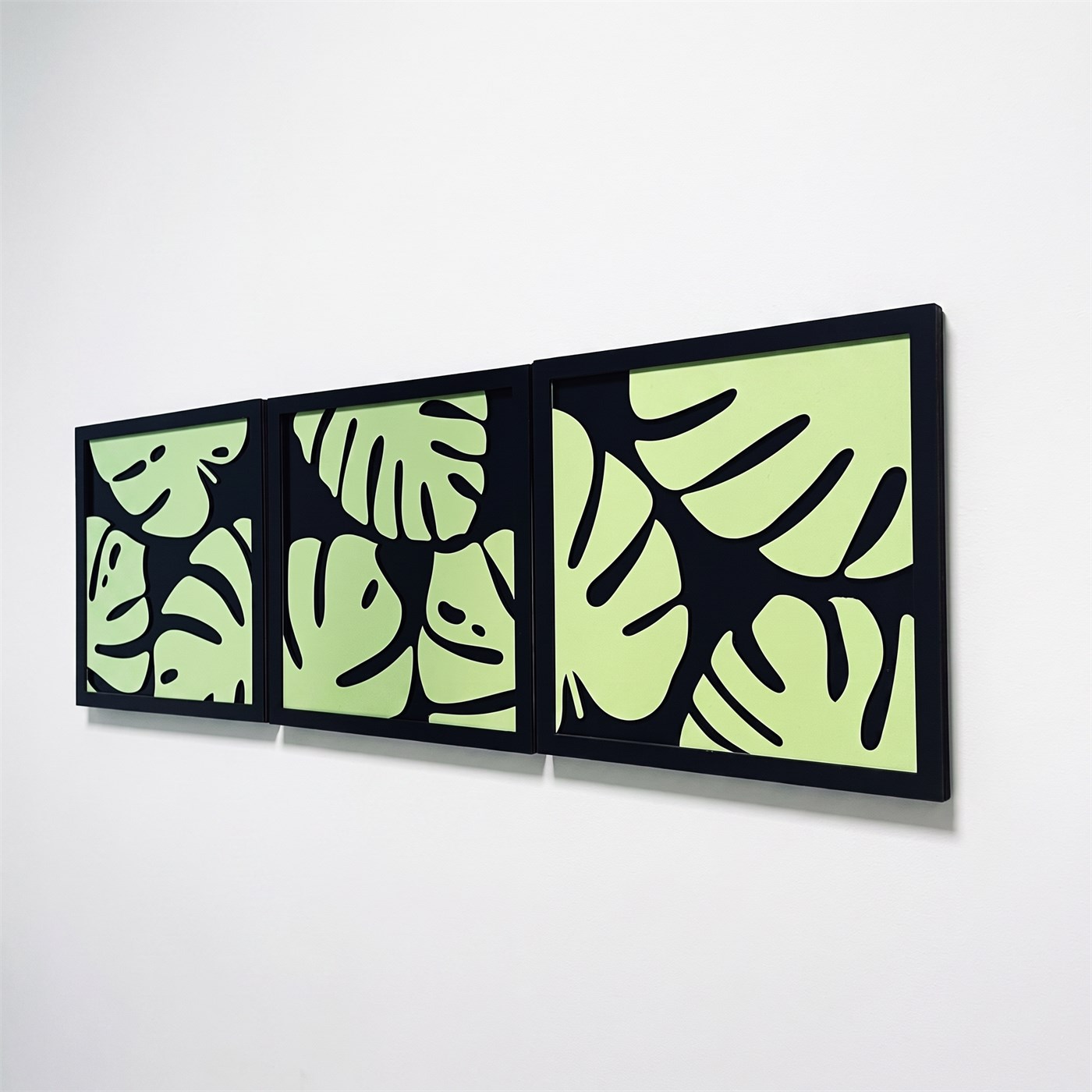 MONSTERA LEAVES TRIO View 4